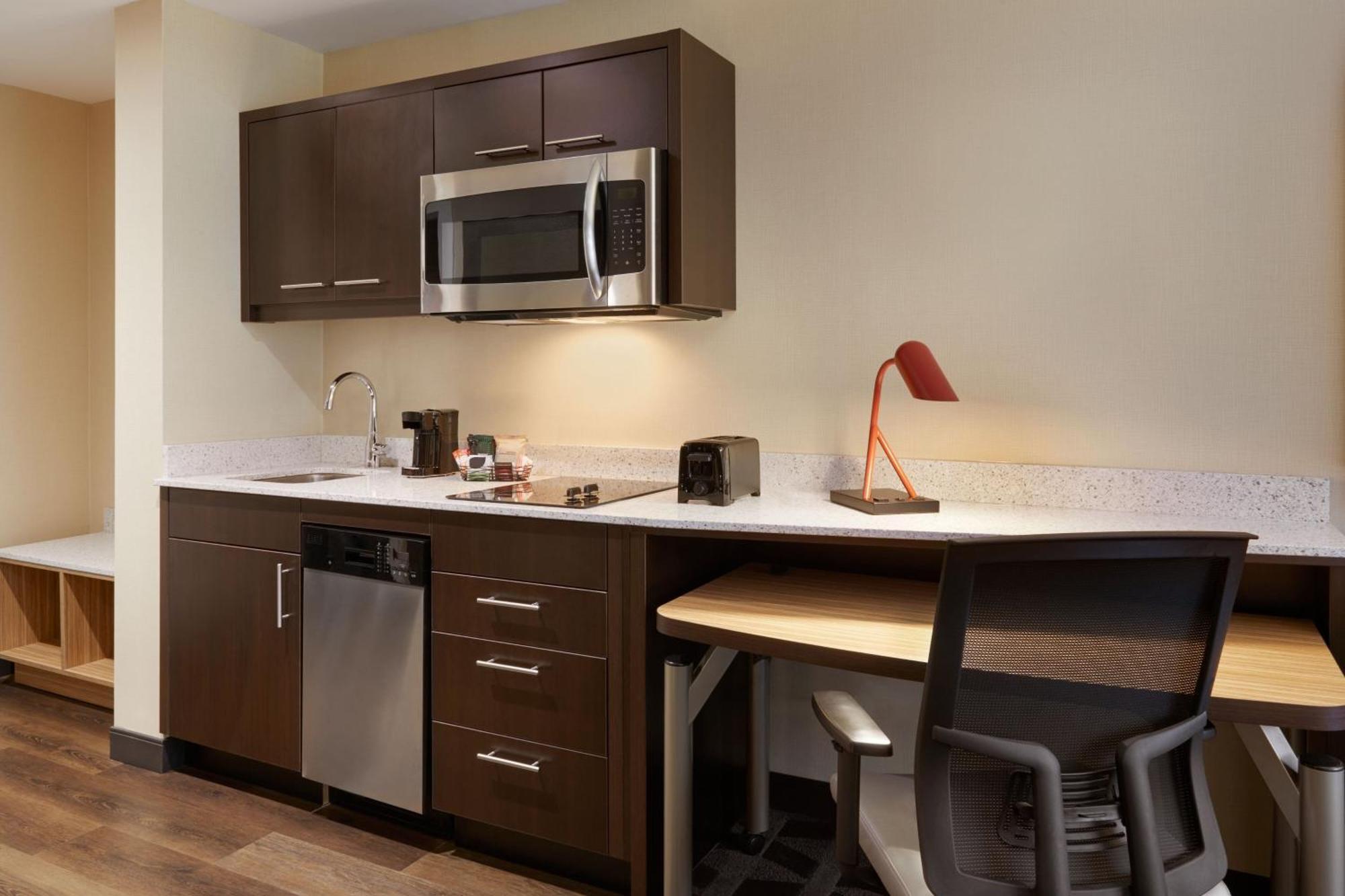 Towneplace Suites By Marriott Toronto Оквилль Экстерьер фото